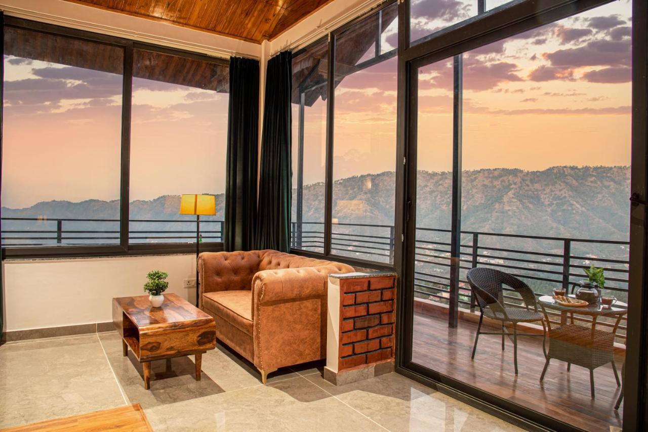 Hillcrest Heights Bed and Breakfast Kasauli Exteriör bild